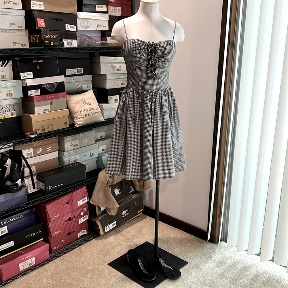 Bebe dress